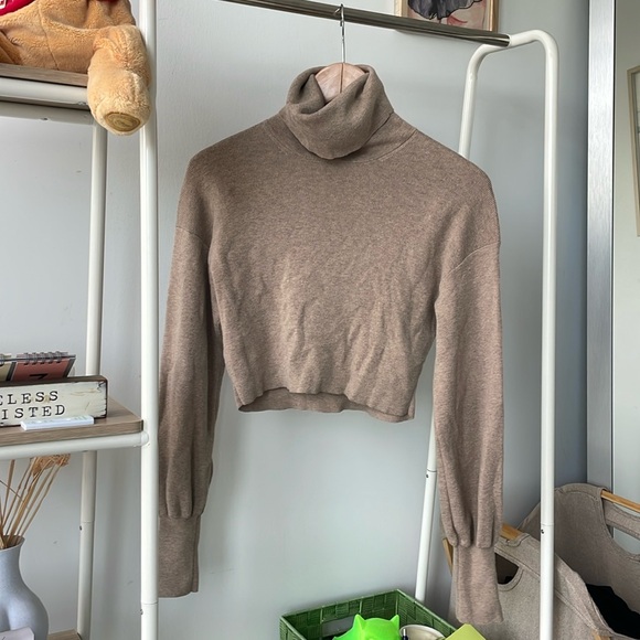 Wilfred Rebecca Crop Turtleneck Knit Sweater - Picture 3 of 8